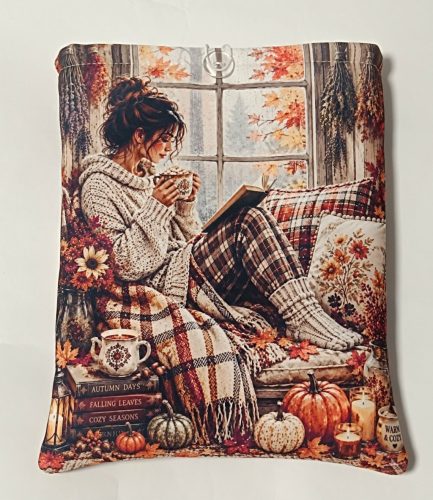 Cozy  mintás könyvtok névvel is kérhető