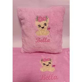   Egyedi feliratos babatakaró szett hímzett névre szóló párna + babapléd